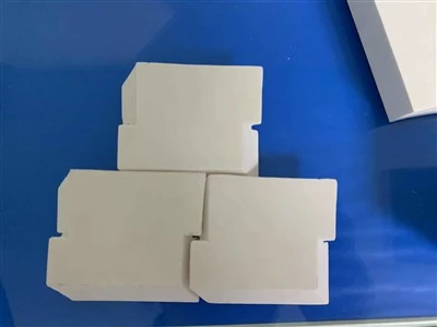 லாக் டிசைனுடன் கூடிய செராமிக் லைனர்